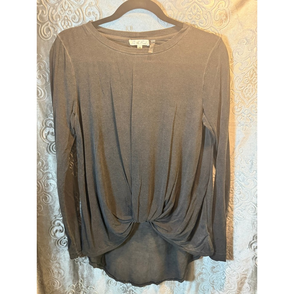 On the Road Womens Gray Twist Front Knot Long Sleeve High Low Top Size M